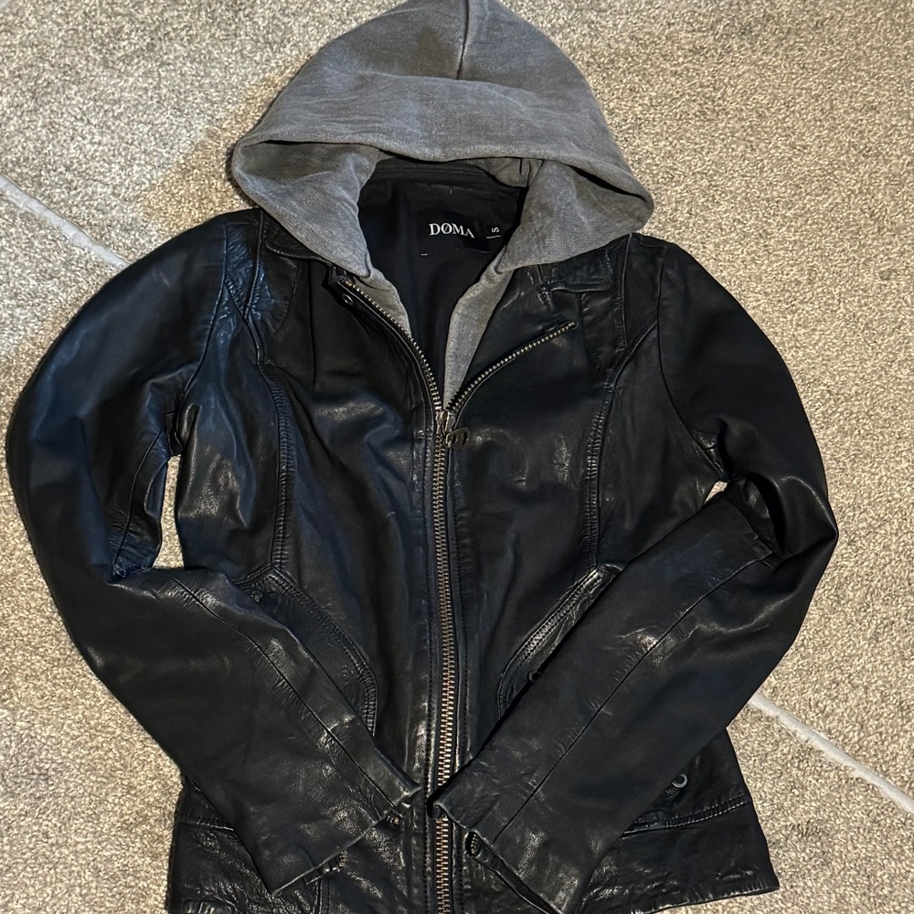 Doma Fitted Leather Jacket with Zip Out Hoodie- Like New!